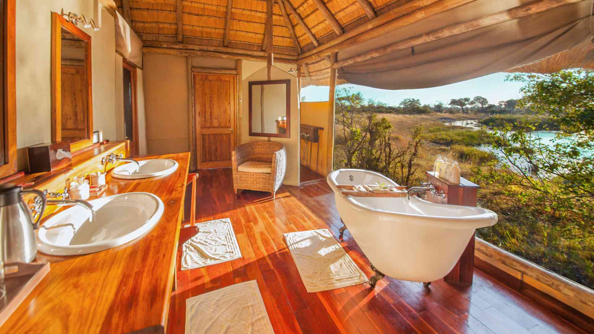 Bathing with a view at Lagoon Camp